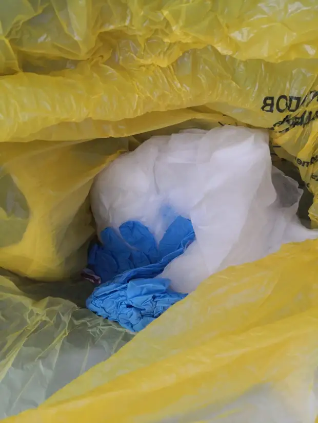 Шприцы, анализы, гинекология. Где в Петербурге скопились тонны медотходов из больниц