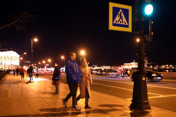 Ученые научились определять риски преждевременной смерти по скорости ходьбы