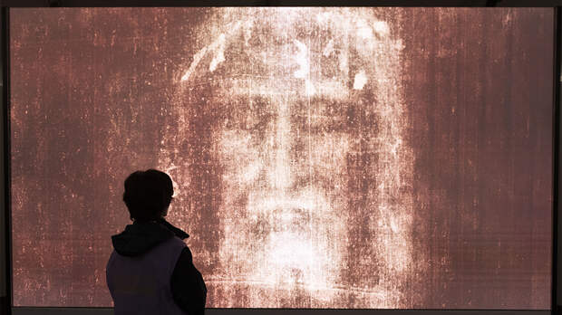 Изображение Иисуса на плащанице поставило ученых в тупик