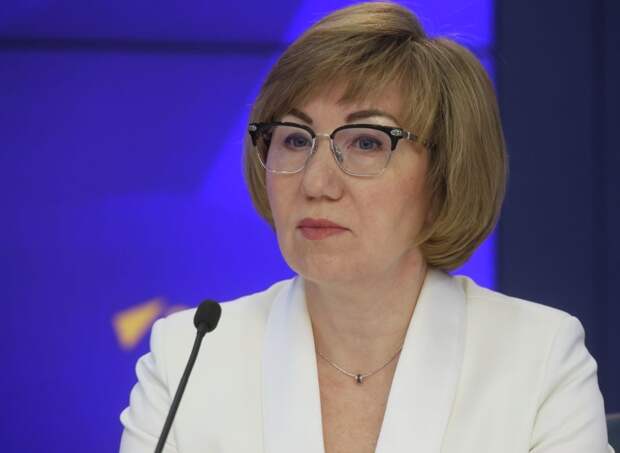 В украшениях экс-ректора ПсковГУ Ильиной нашли 636 бриллиантов и 202 сапфира