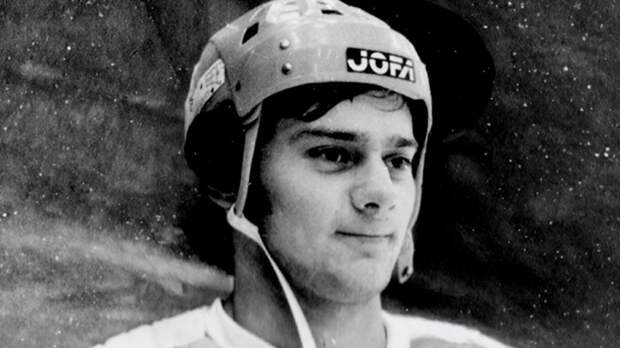 Он забивал самому Третьяку, играл с великим Ларионовым, а его чуть не убили два отморозка! История о Суханове