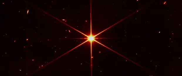 Телескоп "Джеймс Уэбб" прислал первую фотографию в фокусе