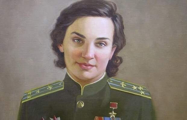 За что Валентина Гризодубова получила звезду Героя СССР, а потом чуть не попала под трибунал