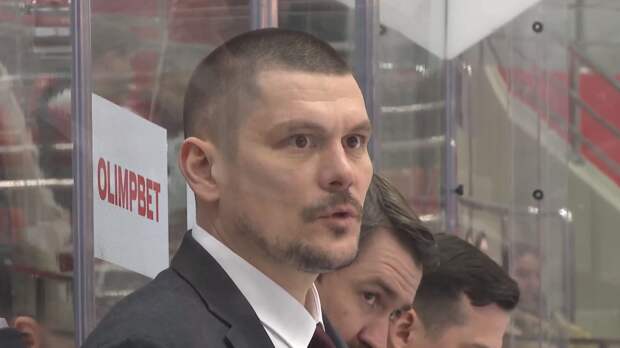 Хоккеисты «Рубина» проиграли с новым тренером в Омске