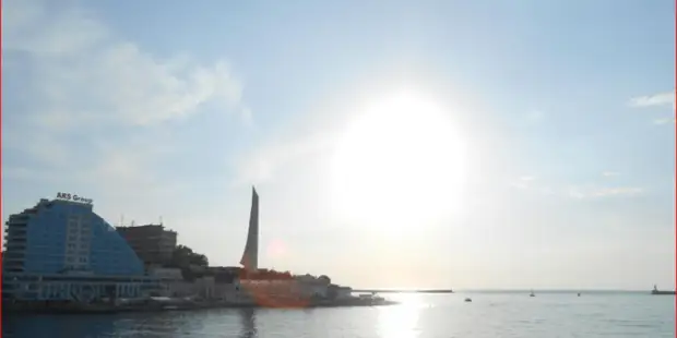 Санкции? Как живут в Крыму и Севастополе восемь лет без Макдоналдса и всех прочих