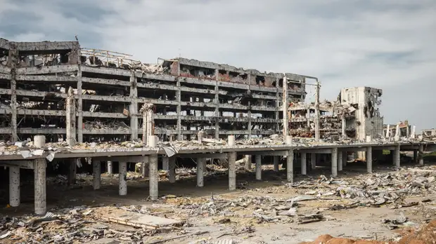 РИА Новости: в районе Донецкого аэропорта ведётся артобстрел