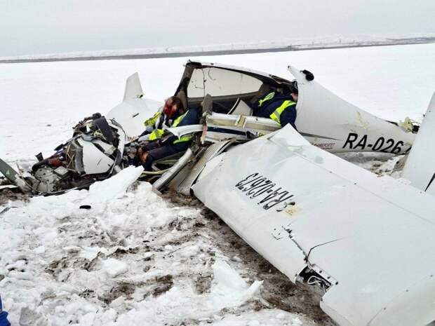 На месте крушения самолета в Орске нашли средства объективного контроля