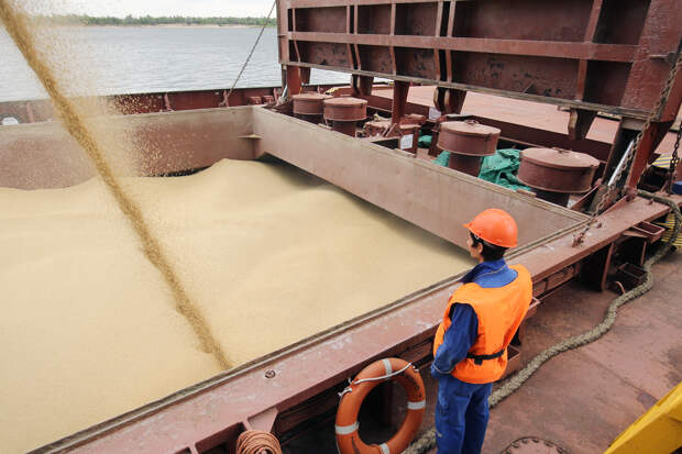 Украина пригрозила Израилю скандалом из-за российского судна