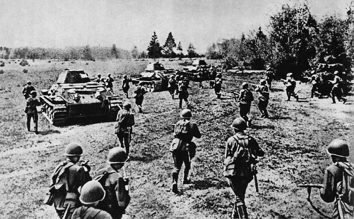 Провальное наступление немцев под Ржевом. Главная ошибка Гитлера в 1942-м(его вывод)
