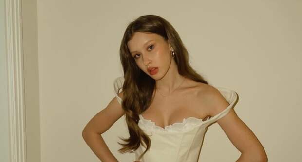 Анна Пересильд показала новый имидж со словами «у меня все хорошо»