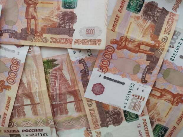 Мошенники украли 3,7 млн рублей у тулячки