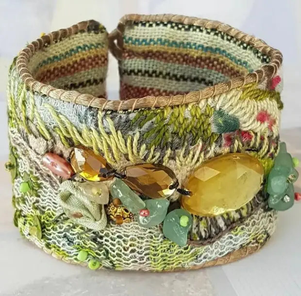 💮 Текстильные украшения