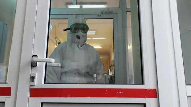 Менее 700 летальных исходов за сутки: в России выявлено 29 230 случаев коронавируса