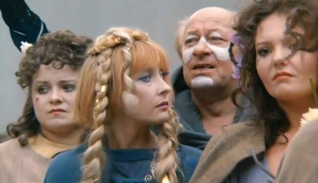 9 лучших фильмов о театре