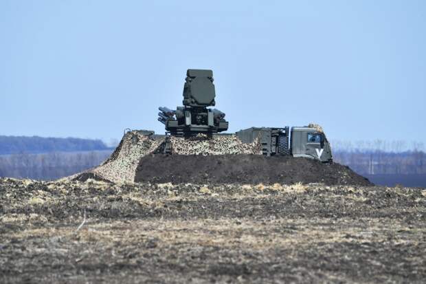 Под Москвой сбили полсотни БПЛА