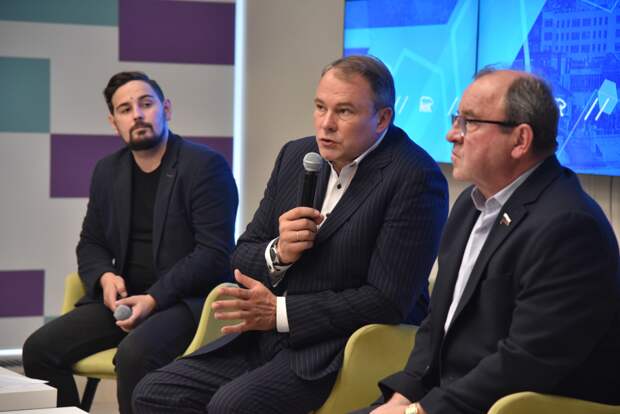 Петр Толстой оценил предложения молодежных организаций Москвы в Народную программу «Единой России». Автор фото: Ольга Крылова