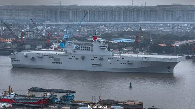 Второй вертолетоносец Type 075 после ходовых испытаний