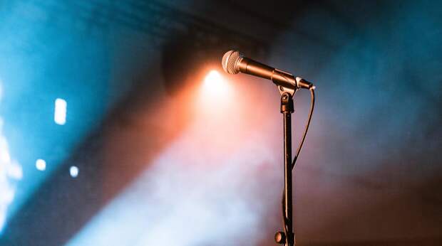 Почему Запад отменяет концерты артистов-иноагентов из РФ, объяснил Рудченко