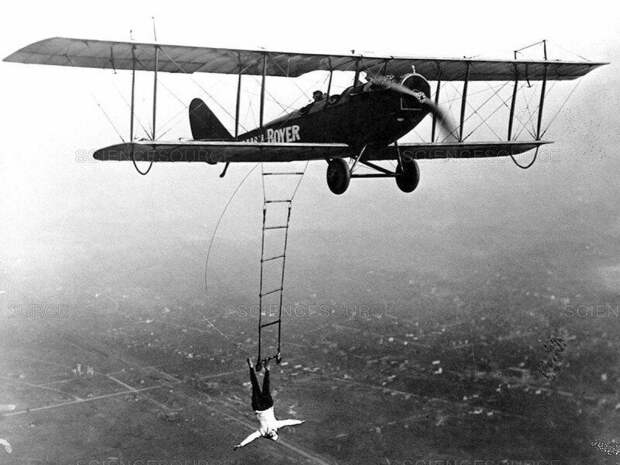 Воздушная акробатка Лилиан Боер, США, 1922 год. история, ретро, фото