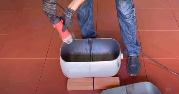 Как сделать дровяную печь на дачу (из газового баллона)