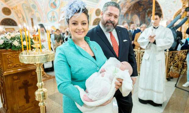 Таинство свершилось: Дом Романовых объявил о крещении Наследника — фото