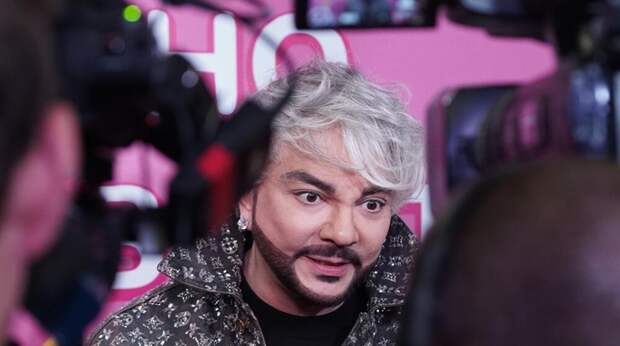 Дзюник: Киркоров не мог выпустить ни одну песню без согласия Пугачевой