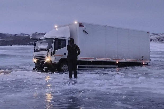 Минтранс: прорабатывается альтернативный маршрут ледовой переправы на Ольхон