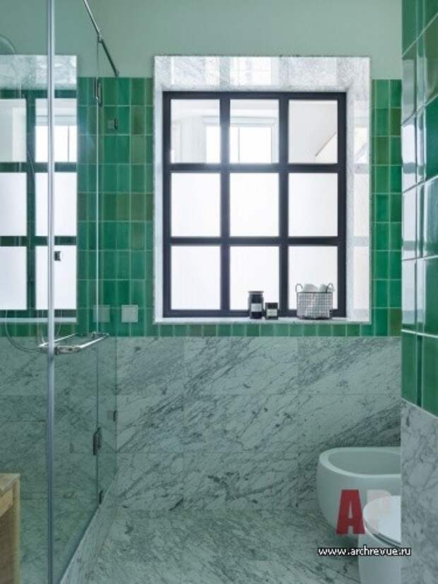 Реконструкция квартиры с классическим декором и пастельной палитрой