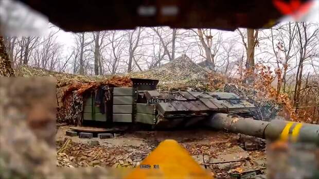Операторы FPV-дронов поразили Leopard 1A5 в районе Сергеевки в ДНР