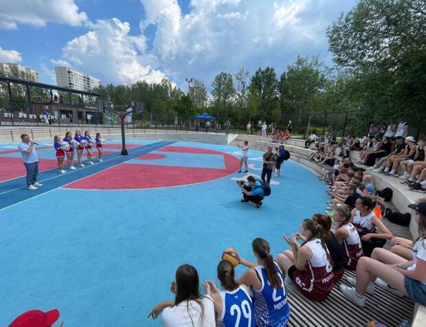 Грандиозным праздником спорта северо-восток Москвы отметил День молодёжи в «Парке Яуза». Фото: Слободянюк Юлия Андреевна