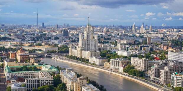 Путин и Собянин приняли участие в торжественном мероприятии, посвященном Дню города Москвы. Фото Е. Самарин. Mos.ru