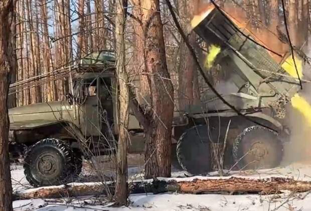 РСЗО «Град» уничтожили технику и опорные пункты противника в Харьковской области