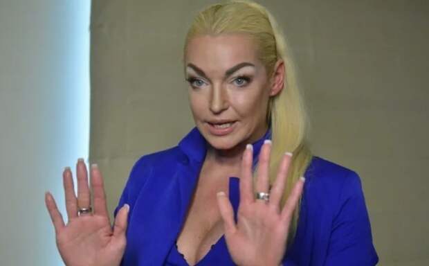 Волочкова пожаловалась на близких, не поддержавших ее в тяжелой ситуации