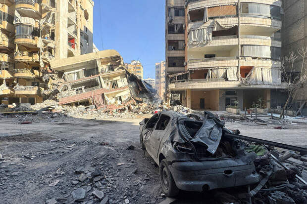 ЦАХАЛ заявил об ударах по 700 целям в Ливане