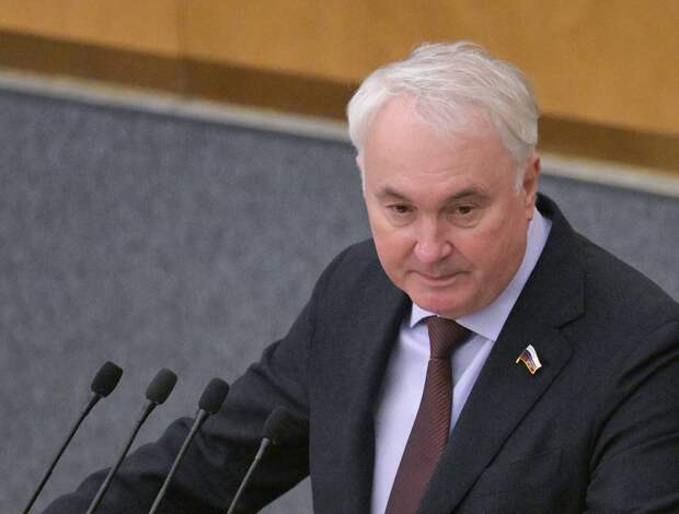 Раскрыты подробности годичных контрактов на СВО для российских студентов