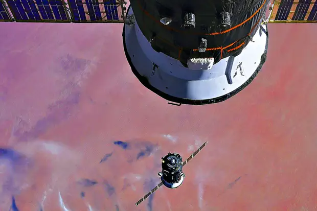 «Роскосмос» направил 318 млн рублей на первый этап миссии на Венеру