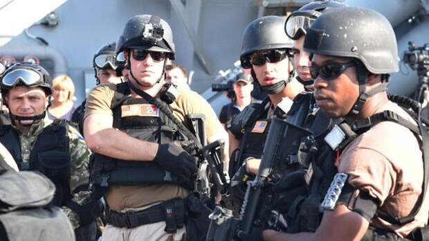 Крыса, загнанная в угол: Леонков о том, почему с теряющим влияние США "надо держать ухо востро"