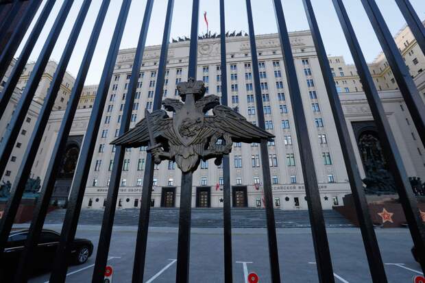 Фигурантов дела о хищении у Минобороны свыше ₽500 млн осудили на 5 и 8 лет