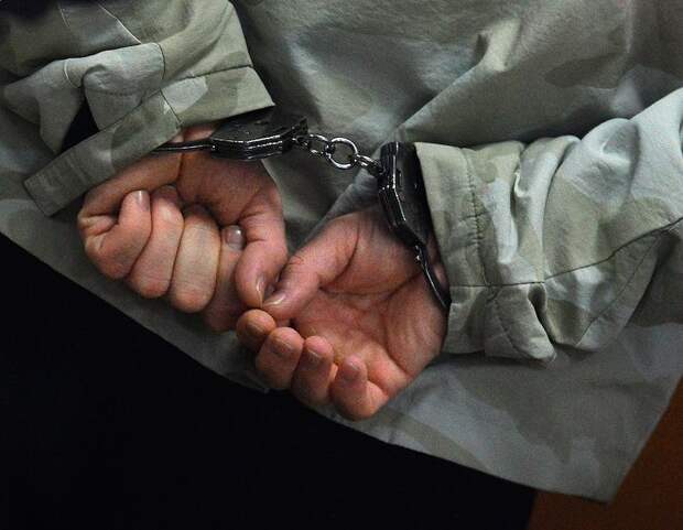 Желание «обезопасить» счета семьи обернулось для молодого россиянина статьей о терроризме