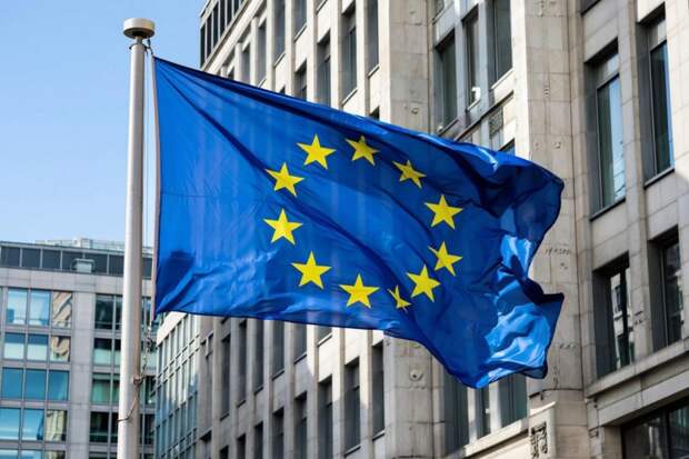 Еврокомиссия призвала европейские страны ограничить траты на поддержку экономик в условиях дорогих энергоносителей