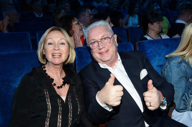 Более полувека «не сдавал» позиций, а потом стал «Вовчиком» для главного мужчины в жизни: Владимир Винокур о браке длиной в 50 лет и счастье в воспитании внука