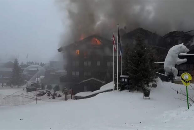 Отдыхающий в Куршевеле Максим Галкин снял на видео загоревшийся отель