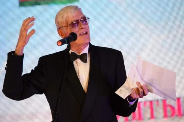 Борис Щербаков рассказал, что привозит домой с гастролей