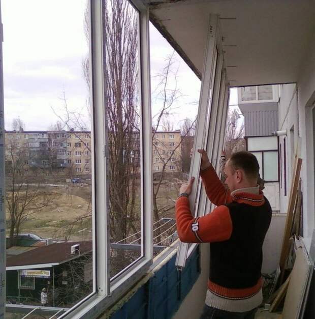Почему люди массово избавляются от пластиковых окон?
