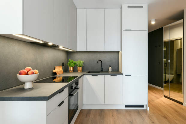 Дизайнер Макарова: хранить продукты стоит у входа на кухню