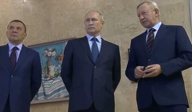Путину показали выставку цифровых продуктов «Росатома» в Сарове
