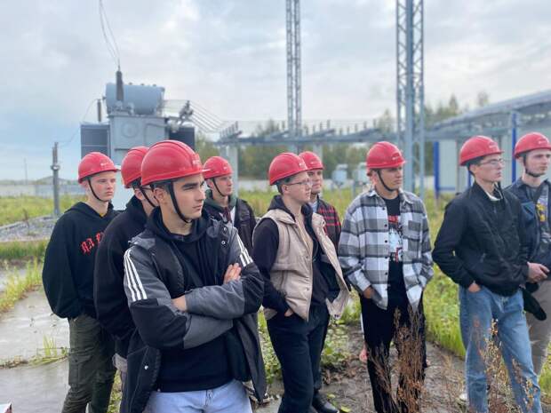 Студенты Бежецкого колледжа побывали с экскурсией в «Тверьэнерго»