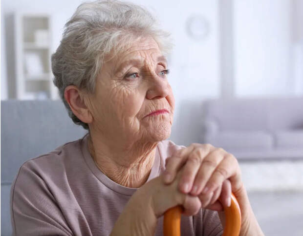 «Сильно жалею о 5-ти вещах»-80 летняя женщина рассказала, о чем жалеет в своей жизни и что нужно успеть: главные советы из нашего разговора
