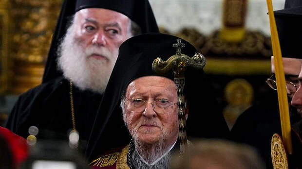 СВР: Константинопольский патриарх хочет подчинить Грузинскую православную церковь