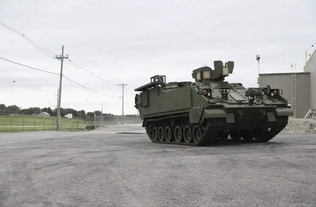 На замену полувековым бронетранспортерам пришли новые бронемашины AMPV